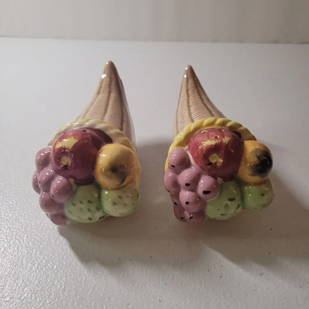 Tilso Japan Cornucopia Fruit Basket Salt & Pepper Shakers • Vintage Ceramic